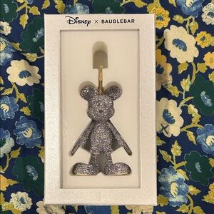 BaubleBar Silver Glitter Mouse Keychain